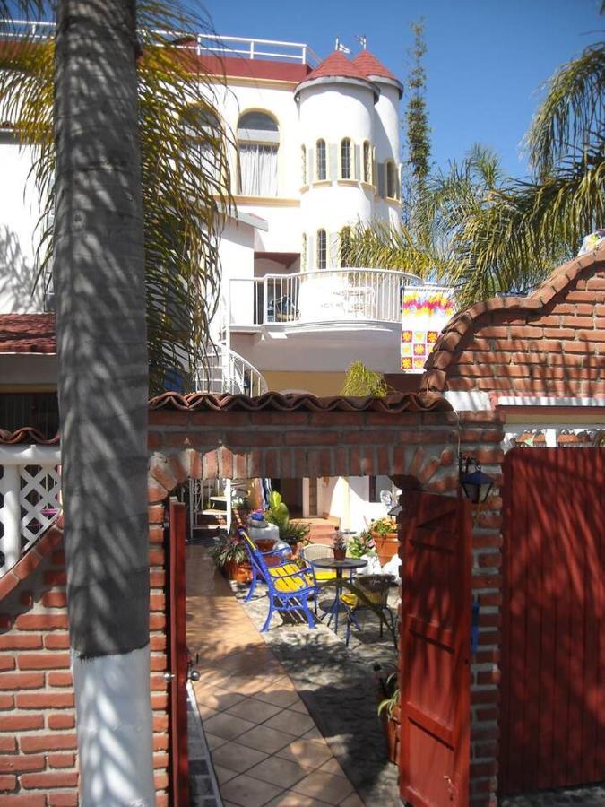 Welcome To Casa Viva Mexico 3-bedrooms 2-bathroms 6-guests Close To Shoping Center & * Tijuana