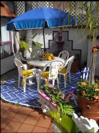 Welcome To Casa Viva Mexico 3-bedrooms 2-bathroms 6-guests Close To Shoping Center & Villa *